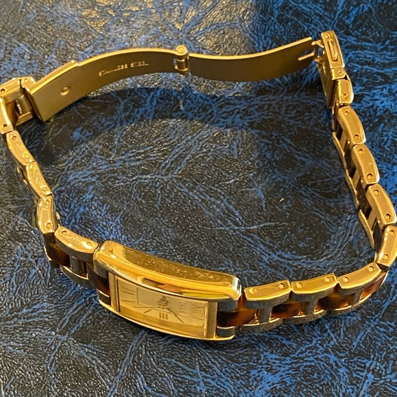 Fossil watch